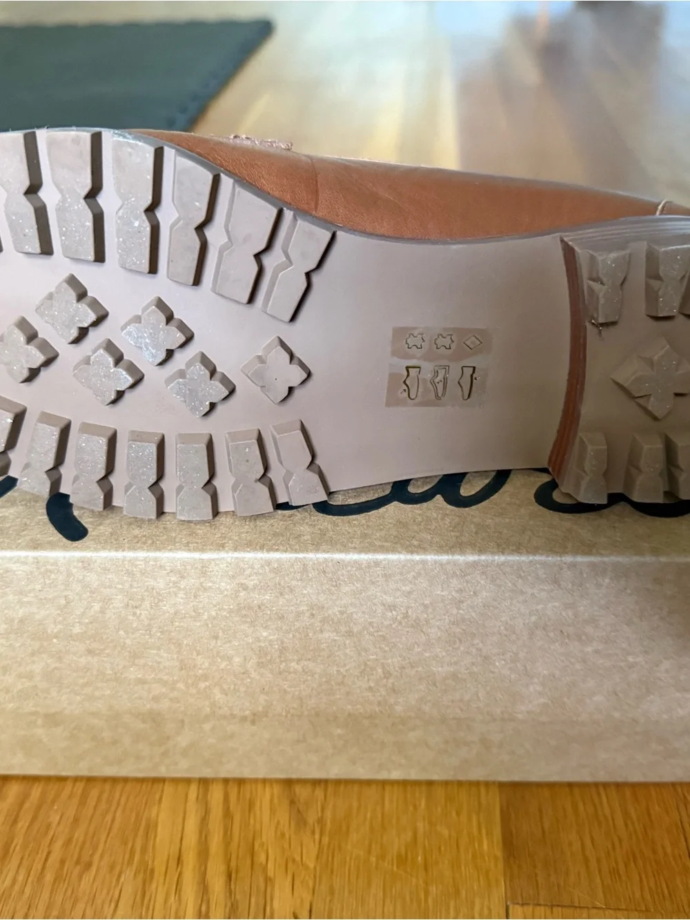 Madewell Tan/Brown Leather Penny Loafers